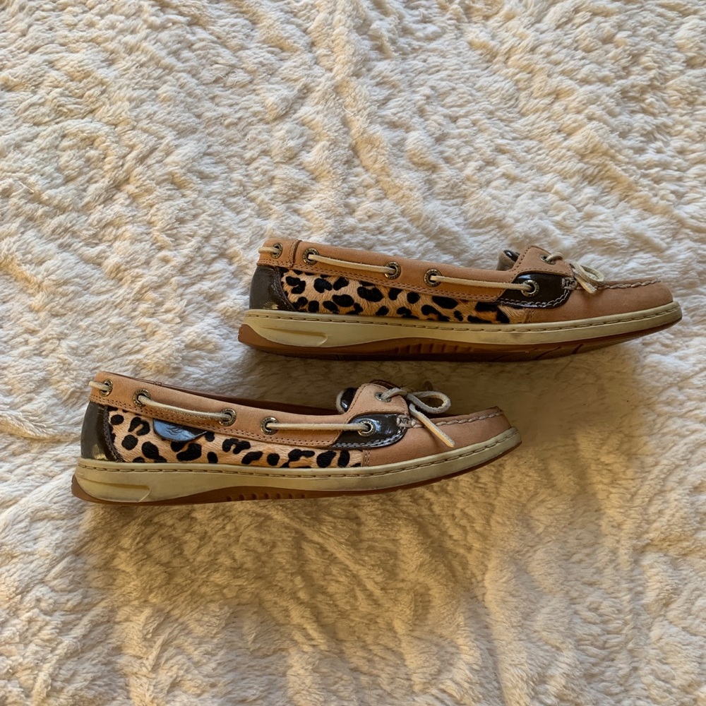 Cheetah print Sperrys